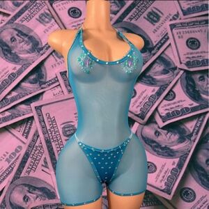 BRAND NEW EXPTIC DANCEWWAR